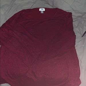 maroon top